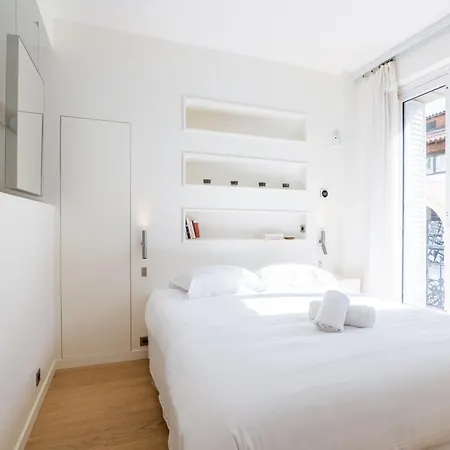 Apartment Veeve - Alabaster Bright